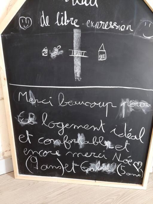 Saint-Leger-de-MontbrillaisLe Calme De La Campagne Proximite Center Parcs别墅 外观 照片